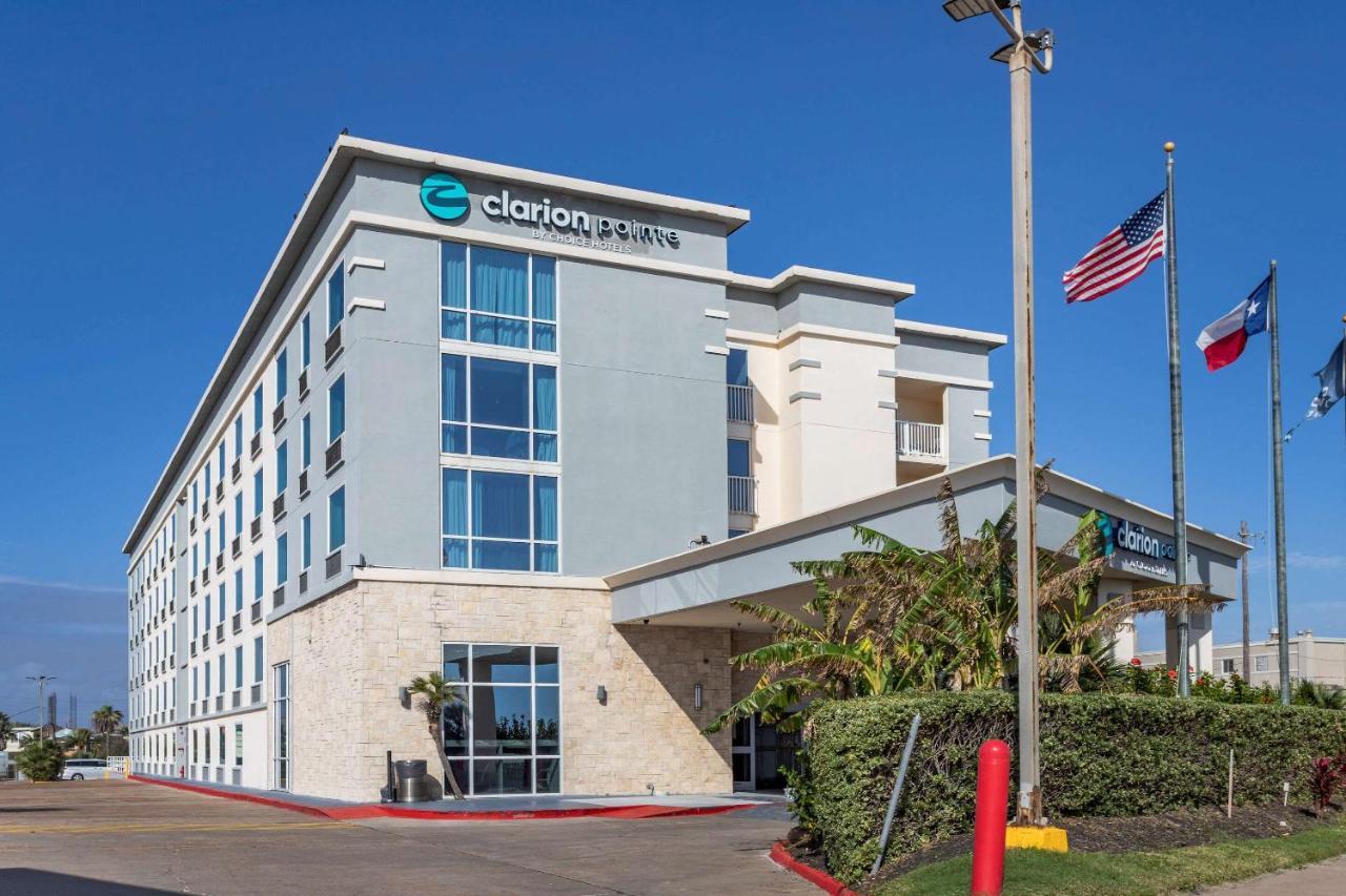 Clarion Pointe Galveston Seawall Hotel Exterior photo